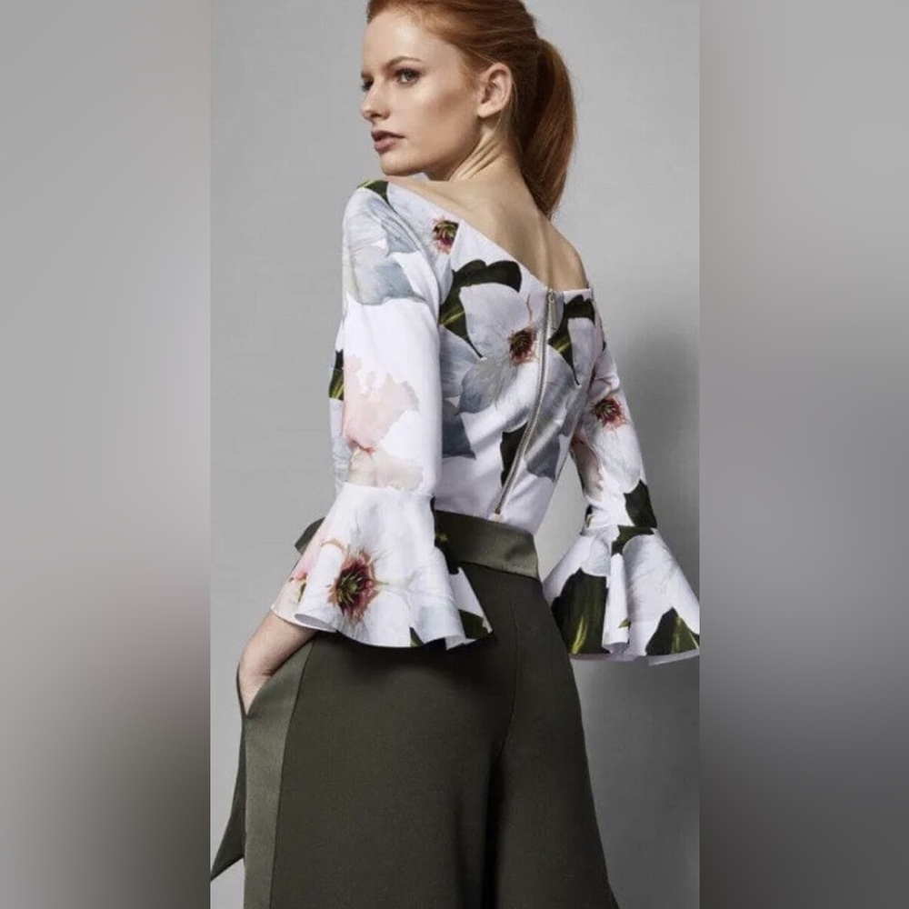 Ted Baker Womens Size 0 White Veleita Chatsworth Bloom Bell Sleeve Top